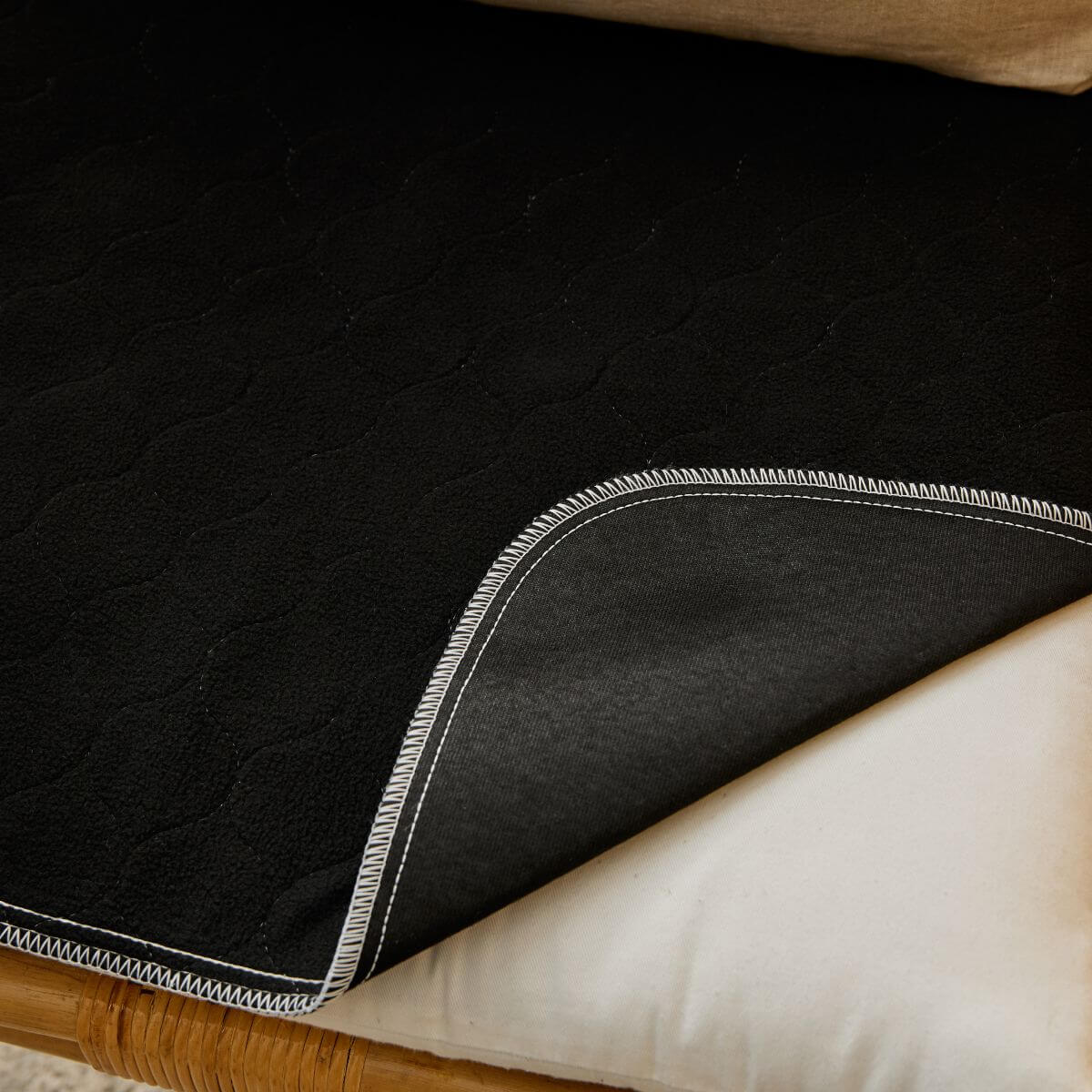 Invizi Chair Pad 50x60cm - Twin Pack - Image 3