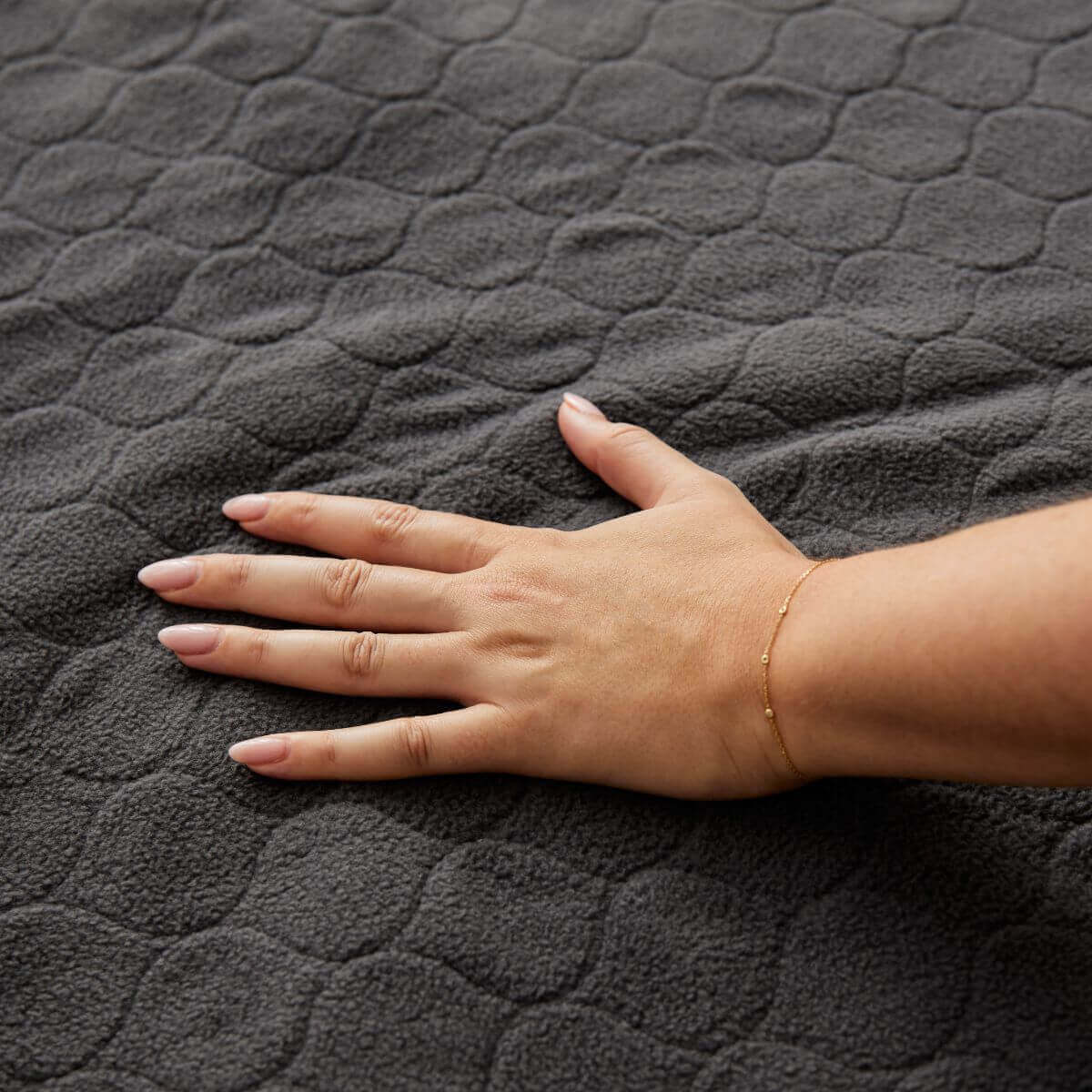 Invizi Large Protector 100x100cm - Twin-Pack - Image 7
