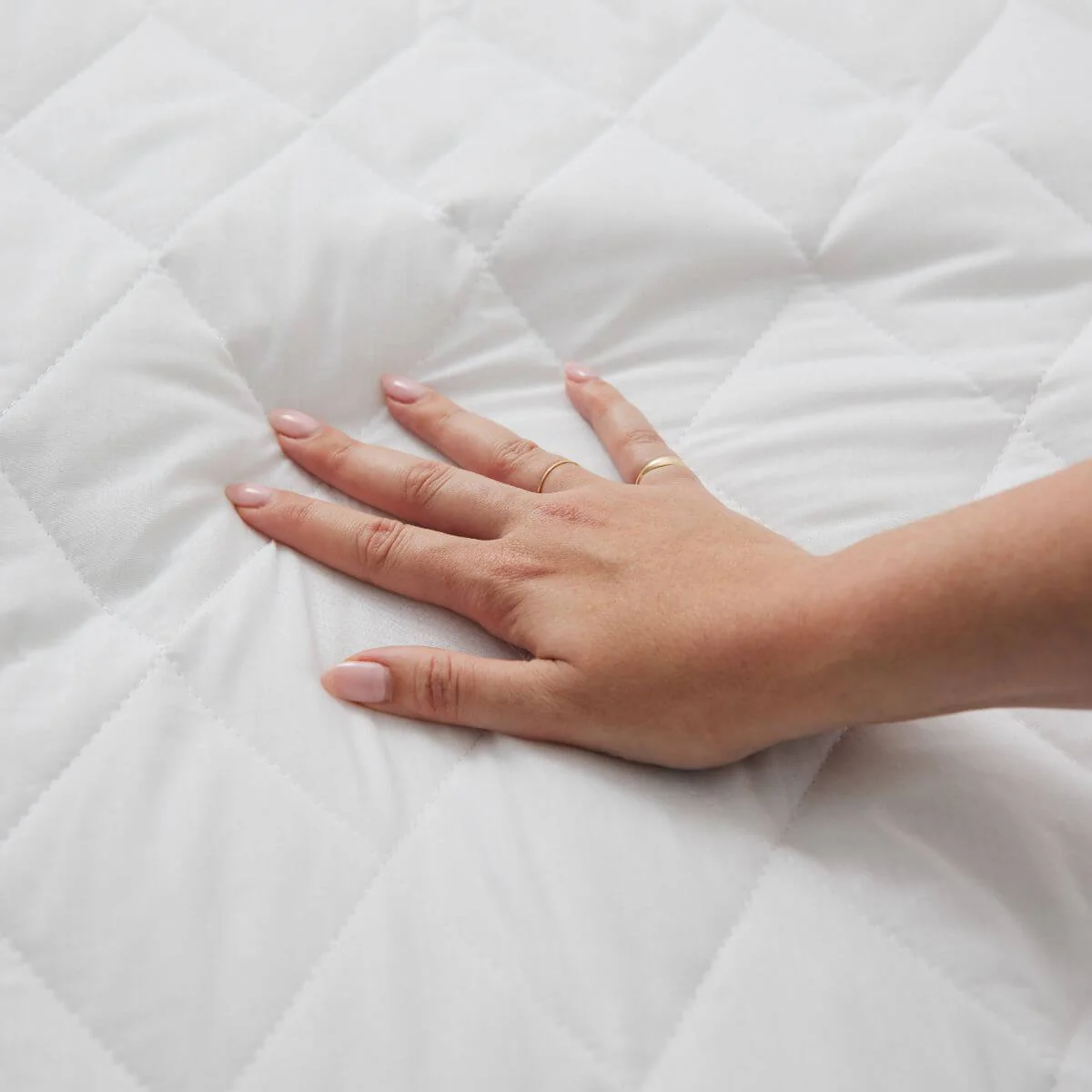 Invizi Waterproof Fitted Sheet With Soft Absorbent Top Layer - Image 3