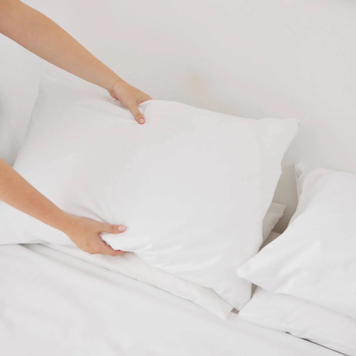 Invizi Waterproof Pillow Cases - Twin Pack - Image 4